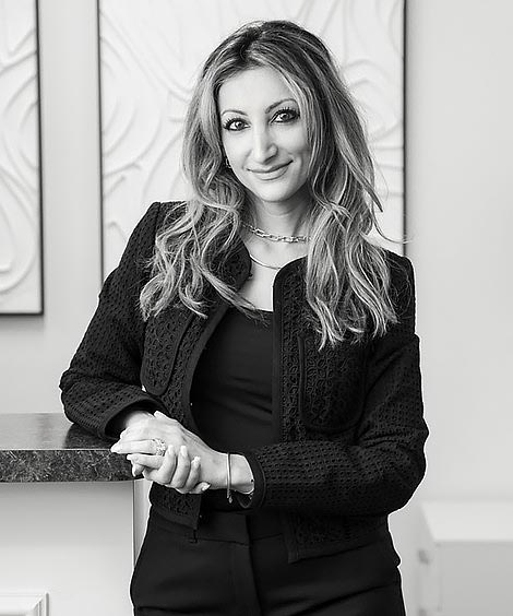 Dr. Rita Kathawa, MD, obesity medicine physician at Michigan Weight Loss Institute